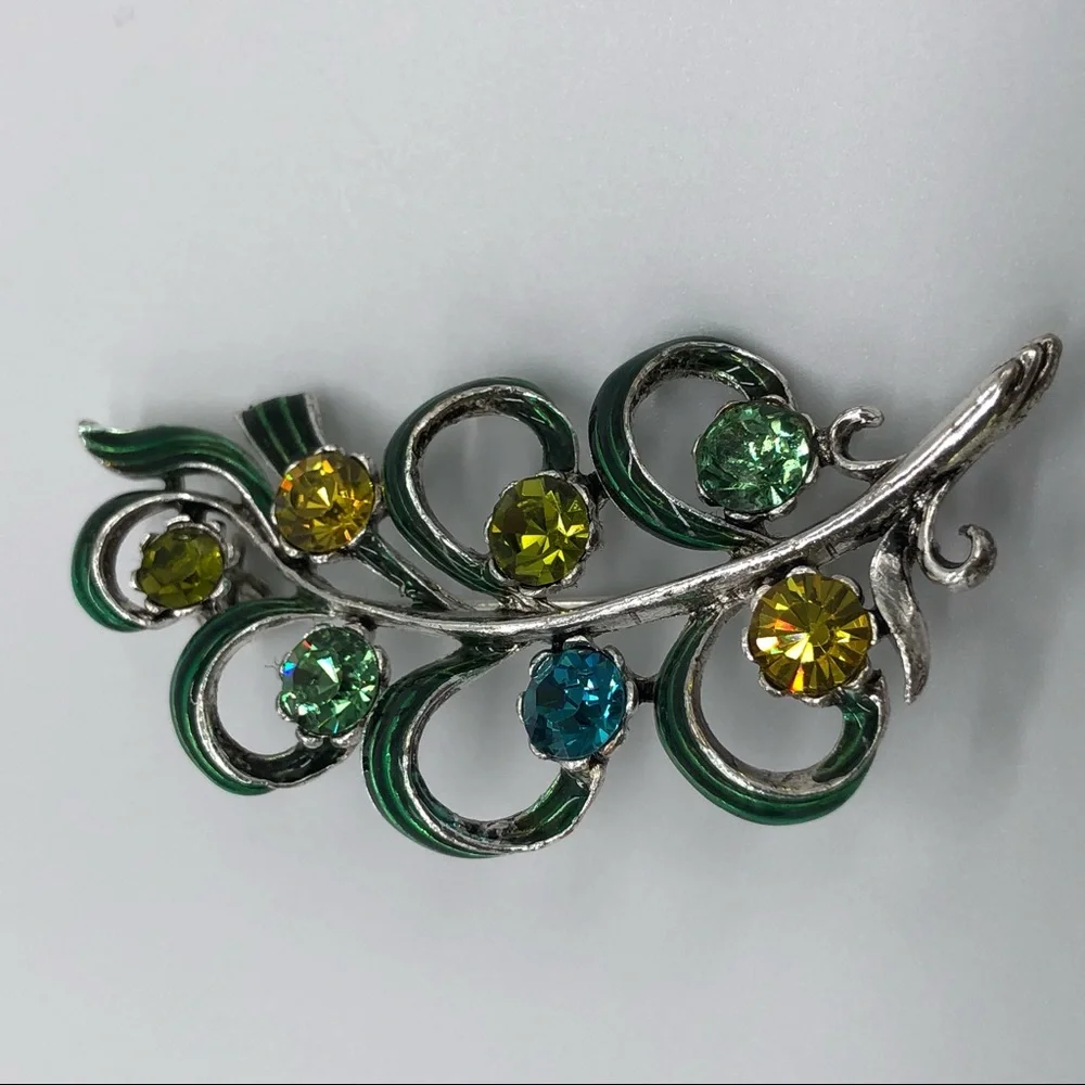 **FREE W/PURCHASE  Vintage Enamel Rhinestone Brooch‎ Pin Silver Leaf